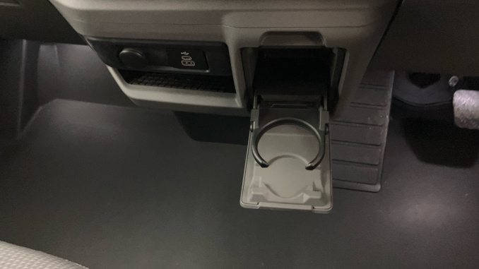Volkswagen Transporter T32 Swb Diesel 2.0 TDI 170 Commerce Pro Van Auto [5 Plus] - Image 14